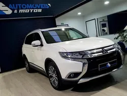 Branco Usado 2016 Mitsubishi Outlander SUV | € 17.990 (Preço justo)