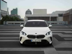 Branco Novo 2025 BMW 220 Performance Coupé | € 50.700 (Preço justo)