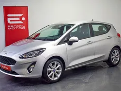 Cinza Usado 2021 Ford Fiesta Limited Citadino | € 13.500 (Preço justo)