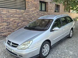 Usado 2004 Citroën C5 Exclusive Sedan | € 1.950