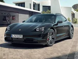 Preto Usado 2022 Porsche Taycan 4S Sport Turismo Sedan | € 77.500 (Preço justo)