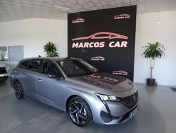 Preto Usado 2023 Peugeot 308 Allure Carrinha | € 24.400 (Preço justo)