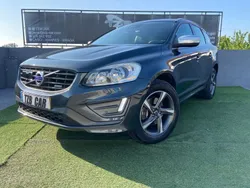 Azul Usado 2015 Volvo XC60 R-Design Momentum SUV | € 18.870 (Preço justo)