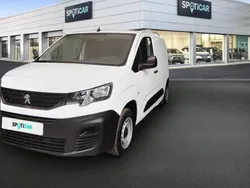 Branco Usado 2021 Peugeot Partner Premium Monovolume | € 16.990 (Preço elevado)