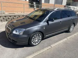 Usado 2005 Toyota Avensis Sedan | € 6.750 (Preço justo)