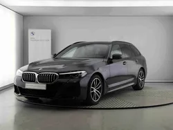 Cinzento Usado 2023 BMW 520 Sport Line Carrinha | € 48.390 (Preço elevado)