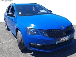 Azul Usado 2020 Skoda Octavia Ambition Carrinha | € 15.899 (Super Preço)
