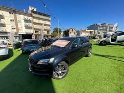 Preto Usado 2007 Audi Q7 SUV | € 14.000 (Preço justo)