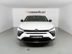 Branco Usado 2023 Citroën C5 X PureTech Sedan | € 22.480 (Preço justo)