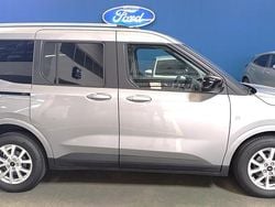 Cinzento Novo 2025 Ford Tourneo Courier Monovolume | € 23.900 (Preço justo)