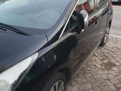 Preto Usado 2015 Peugeot 3008 Carrinha | € 6.000 (Super Preço)