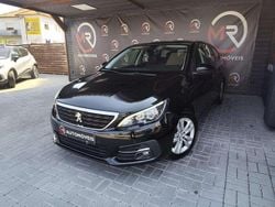 Preto Usado 2017 Peugeot 308 Style Carrinha | € 11.900 (Preço elevado)