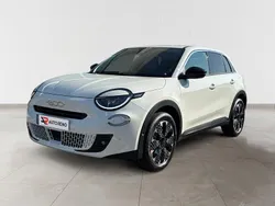 Branco Novo 2025 Fiat 600 La Prima SUV | € 25.490 (Preço justo)