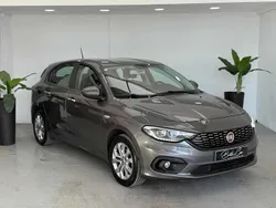 Cinzento Usado 2020 Fiat Tipo Citadino | € 11.990 (Preço elevado)