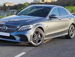 Cinzento Usado 2020 Mercedes C300 Sedan | € 35.000 (Preço justo)