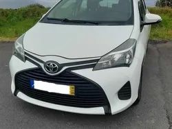 Branco Usado 2016 Toyota Yaris Citadino | € 10.500 (Bom preço)