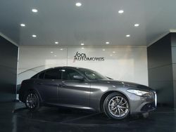 Cinzento Usado 2022 Alfa Romeo Giulia Super Coupé | € 43.950 (Preço justo)