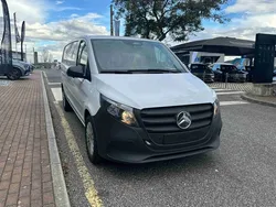 Branco Novo 2025 Mercedes Vito Monovolume | € 47.000