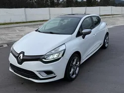 Branco Usado 2017 Renault Clio IV Citadino | € 11.000 (Preço justo)