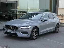 Cinza Usado 2023 Volvo V60 Core Carrinha | € 43.990 (Preço elevado)