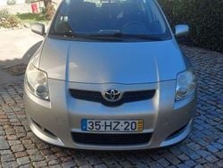 Usado 2009 Toyota Auris Sedan | € 6.500 (Preço justo)