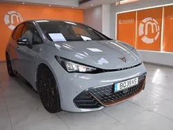 Cinzento Usado 2022 Cupra Born Citadino | € 28.400 (Preço justo)