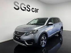 Cinza Usado 2020 Peugeot 5008 Allure Monovolume | € 23.500 (Preço justo)