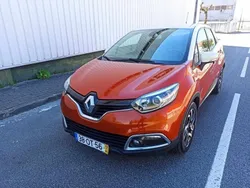 Vermelho Usado 2014 Renault Captur SUV | € 11.990 (Preço elevado)