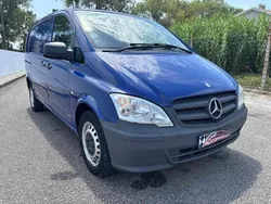 Azul Usado 2014 Mercedes Vito Monovolume | € 9.900 (Preço justo)