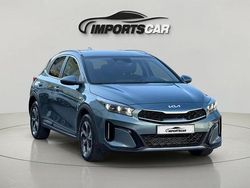 Azul Usado 2024 Kia XCeed SUV | € 23.999