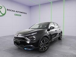 Preto Usado 2023 Citroën e-C4 Shine Citadino | € 21.998 (Preço justo)