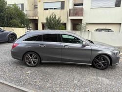 Cinzento Usado 2016 Mercedes CLA180 Sedan | € 18.200 (Bom preço)
