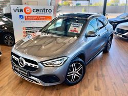 Cinza Usado 2023 Mercedes GLA250 Business SUV | € 41.750 (Preço elevado)