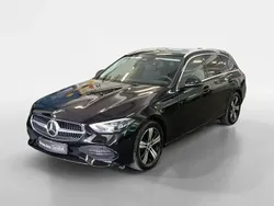Preto obsidian Usado 2024 Mercedes C220 Avantgarde Carrinha | € 48.500 (Preço justo)