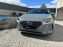 Cinza Usado 2020 Hyundai Ioniq Sedan | € 22.750 (Preço elevado)