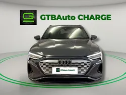 Cinza Usado 2023 Audi Q8 e-tron Ambiente SUV | € 49.900