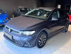 Cinza Usado 2024 VW Polo Style | € 17.990 (Preço justo)
