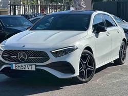 Branco Usado 2024 Mercedes A250 Sedan | € 42.900