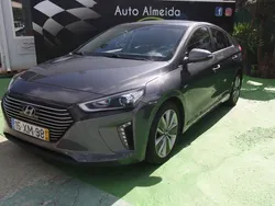 Cinzento Usado 2019 Hyundai Ioniq Sedan | € 14.950 (Preço justo)