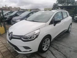 Branco Usado 2017 Renault Clio GrandTour Zen Carrinha | € 9.490 (Preço justo)