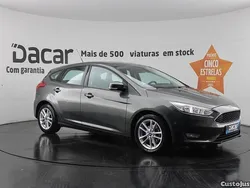 Cinza Usado 2016 Ford Focus Trend+ Citadino | € 10.999 (Preço justo)
