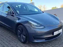 Cinzento Usado 2020 Tesla Model 3 Long Range AWD Sedan | € 23.900 (Preço elevado)