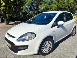 Branco Usado 2011 Fiat Punto Citadino | € 5.100 (Preço justo)