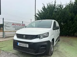Branco Usado 2021 Peugeot Partner Monovolume | € 14.900 (Preço justo)