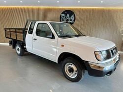 Branco Usado 2000 Nissan King Pickup | € 12.990