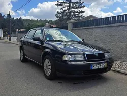 Preto Usado 1998 Skoda Octavia Citadino | € 2.150