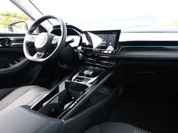 Preto Novo 2025 MG MG5 EV Carrinha | € 24.900 (Preço justo)