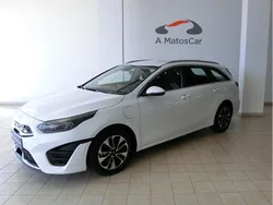 Branco Novo 2024 Kia Ceed | € 29.950