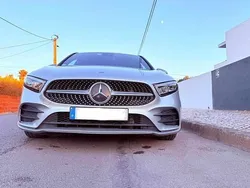 Cinzento Usado 2020 Mercedes A180 AMG Citadino | € 35.000