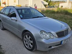 Usado 2004 Mercedes C220 Sedan | € 5.000